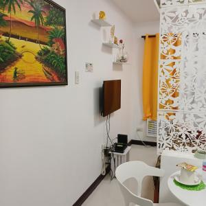 Birch Tower by the Bay Studio type