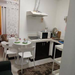 Birch Tower by the Bay Studio type