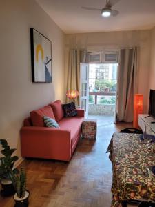 Apartamento com varanda, vista para o mar e ar condicionado