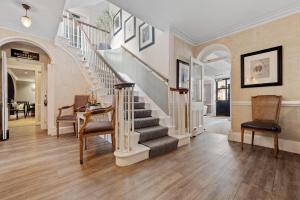 Sleeping Bear Hotels Dorchester