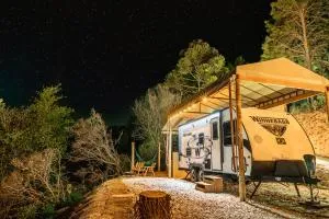 Trailer Terra Céu - 伊塔茹巴