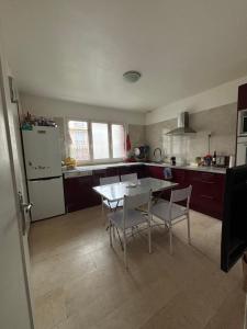 2 spacious rooms for 4 people group