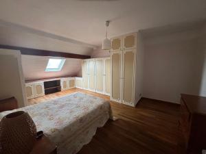 2 spacious rooms for 4 people group