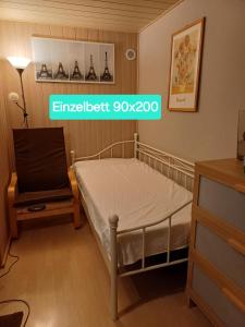 Voll eingerichtete 1,5 Zi, Wohnung UG Crailsheim
