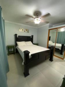 A Cozy 2 Bedroom Apartment