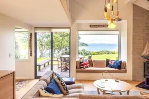 Picnic Bay Hideaway - Be My Guest Waiheke - Putaki Bay