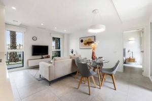 Turquesa del Mar - Charming Ground-Floor Spanish Apartment with Large Sunny Terrace