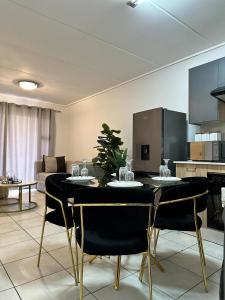 Outerspaces- 2 Bedroom apartment-Sandton