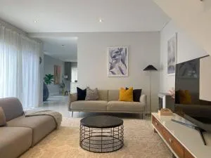 4 bedroom family home in Riverwood - Sandy Point