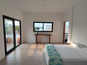 Playa Monterrico, Candelaria2