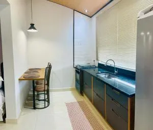 Em frente ao Polo Shopping - إنداياتوبا