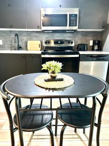 Newly renovated apartment in the heart of Detroit!