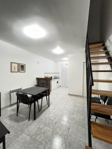 Dúplex del Pinar-Plottier- Alquiler Mensual-La Mejor Ubicación-Estacionamiento Privado