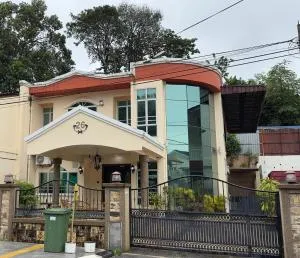 Spacious Air Terjun Semi-D 7BR 21pax - 丹绒道光