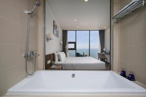 Executive Suite (Execuitve Suite)