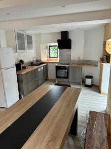 Maisons de vacances Gite pied du Mont-fourcat : photos des chambres