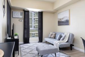 Furnished 1-Bedroom in Avida Towers Riala, Cebu IT Park with Fast WiFi, Netflix, Pool and More