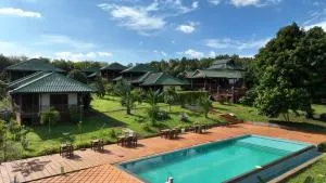 Ratanakiri Paradise Hotel & Restaurant - Banlung