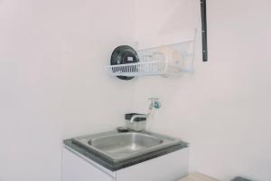 Good Deal and Nice Studio Green Pramuka City Apartment By Travelio