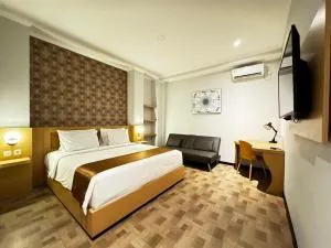 Grand Plaza Suites - Telukjambe