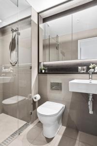 Orange Stay at Melbourne Quarter