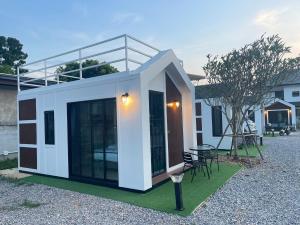 สุขสวัสดิ์ มินิรีสอร์ท