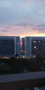 Charlie's Penthouse in Mall of Asia Complex - Appartamenti, Manila