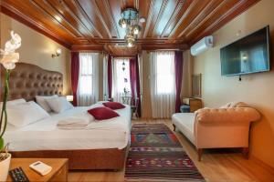 Deluxe Double Room room in Wonder Wood Hotel