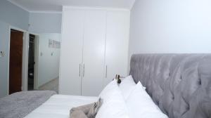 CAVE Properties Group