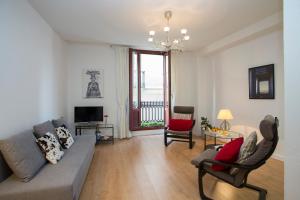 SingularStays Plaza Redonda