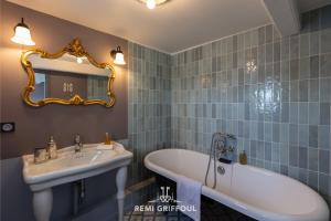 Appartements Dolphin View - 2nd floor - Beautiful flat with view of the port : photos des chambres