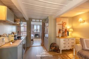 Appartements Dolphin View - 2nd floor - Beautiful flat with view of the port : Appartement