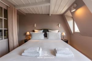 Appartements Dolphin View - 2nd floor - Beautiful flat with view of the port : photos des chambres