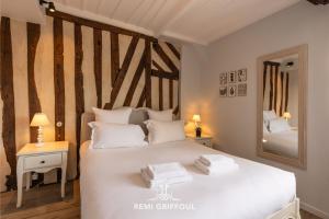 Appartements Dolphin view - 1st floor - Charming comfortable flat on the port : photos des chambres