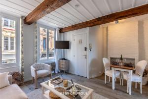 Appartements Dolphin view - 1st floor - Charming comfortable flat on the port : Appartement