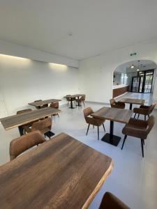 Hotel Clermont Airport