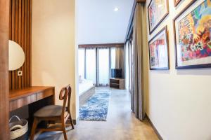 Langon Suites - 2BDR Art Villa with Prv Pool & Kitchen