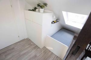 Zentral gelegene Monteur-DG-Wohnung