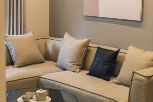 J S暁宅-靜雨 shizuku