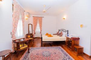 The Norfolk Heritage Airport Villa