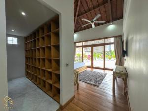 Tranquil Classic Balinese Villa
