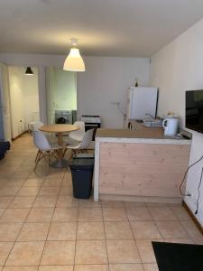 Appartements Studio tout equipe 2 a 4 personnes : photos des chambres