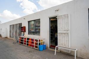 Kapri Nairobi 2BR Suite w Pool Gym near JKIA SGR