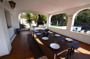 Villa Fernando 12 personas 8km Lloret de Mar