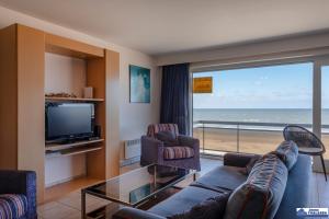 Quo Vadis 0501 - 2 slaapkamers tot 6p - prachtig zeezicht - met garage