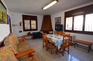 Villa Fernando 12 personas 8km Lloret de Mar