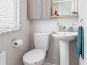 Ivy Caravan 2 with Pets Welcome at Riverside Leisure Park