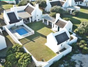 Voete ini Sand Langezandt Cottage