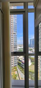 Studio Sea View Apartment at Gold Coast PIK by MYsweethome