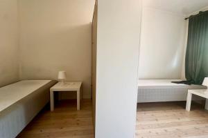 Workers And Familys Favorite Home, Free Parking